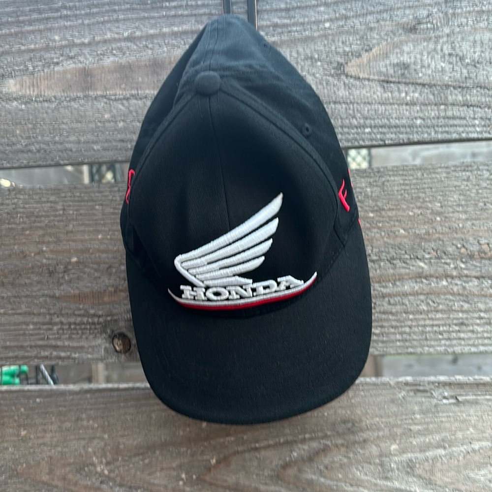 Youth size Honda ball cap by FOX